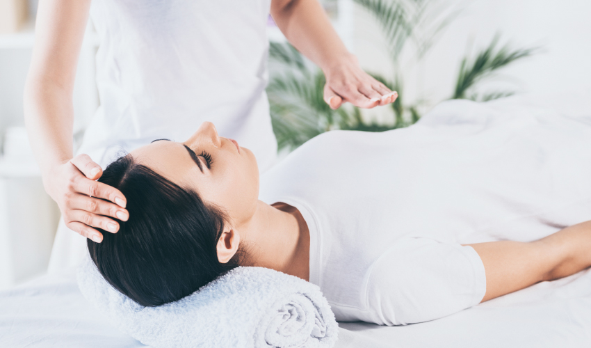 Importance-of-Holistic-Healing- Transforming Touch